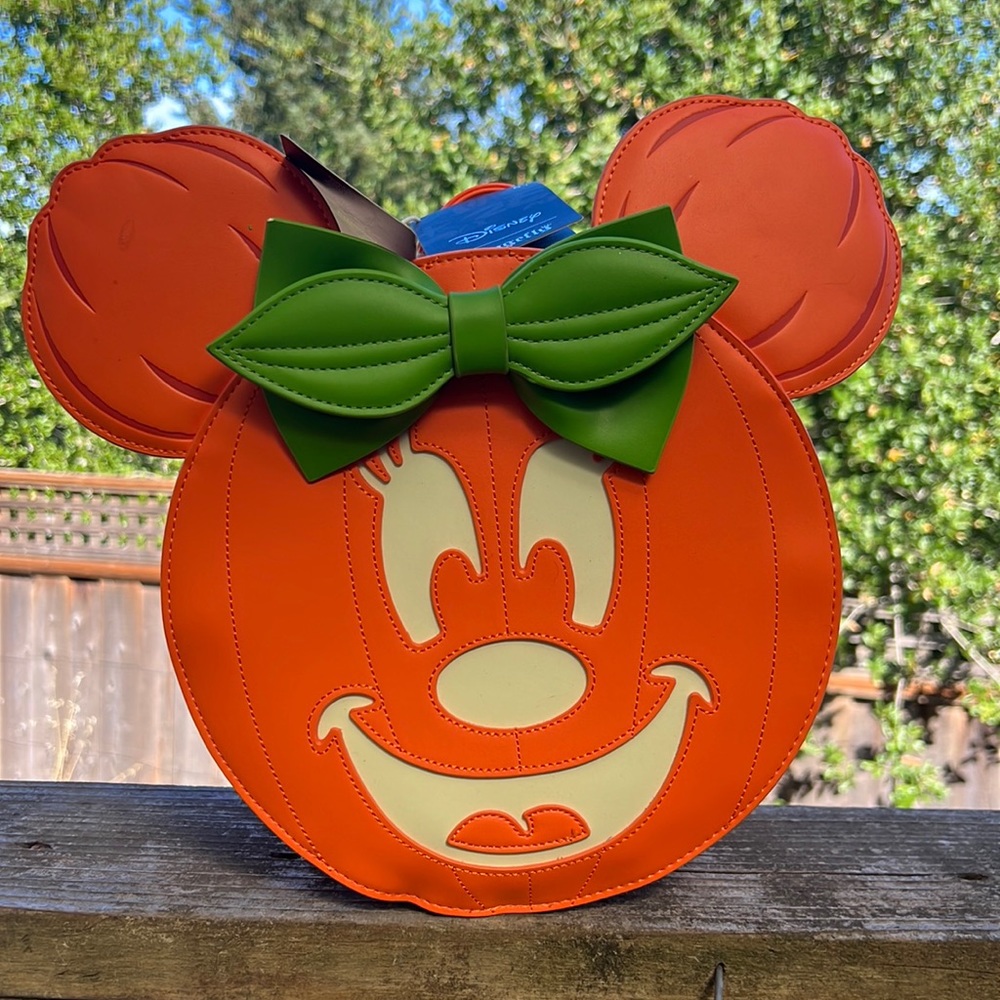 Loungefly Disney Minnie Mouse Pumpkin Glow in the Dark Mini Backpack
